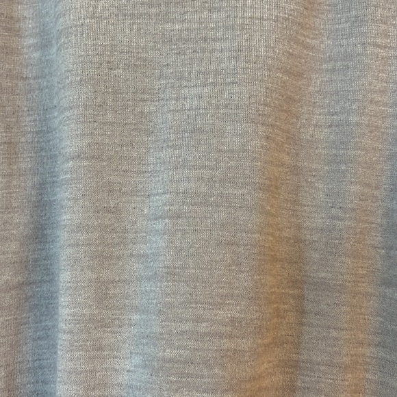 Lululemon tank - Picture 2 of 4